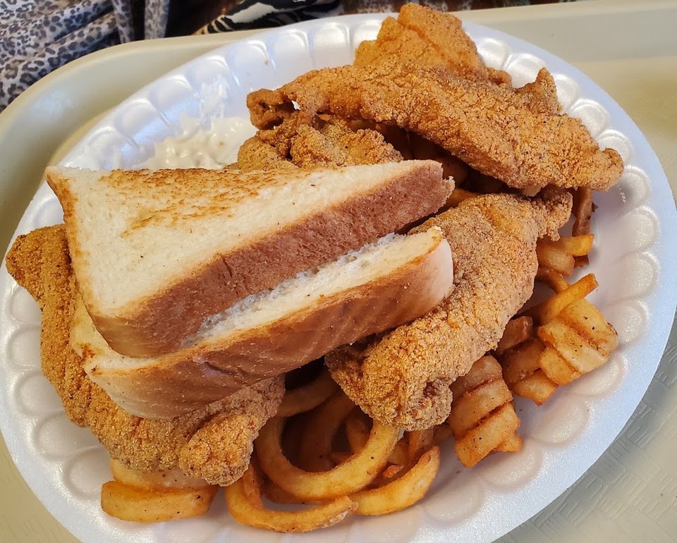 Breakfast, lunch, and dinner items listed.